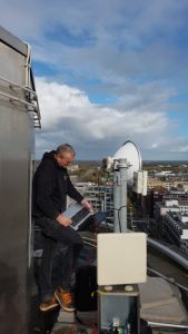 Q-CAT - Draadloze verbindingen image {Q-CAT} Q-CAT - Draadloze verbindingen